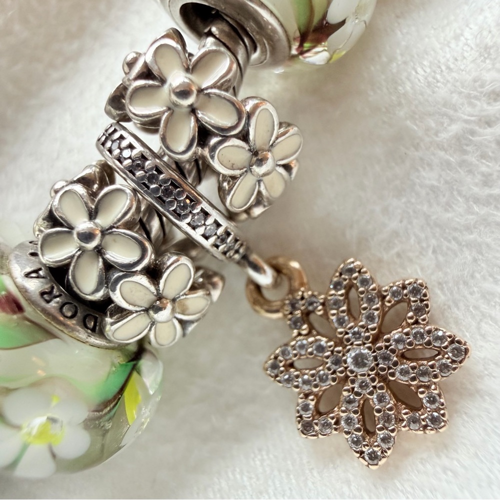 Daisy & Wildflower PANDORA Silver 14k and White Floral, Murano & Clip Charms